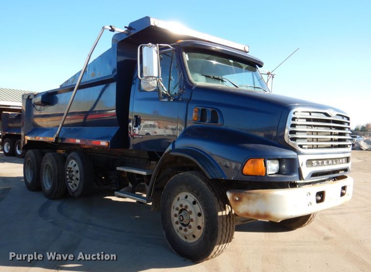 image for item DN2529 2007 Sterling LT8500  dump truck