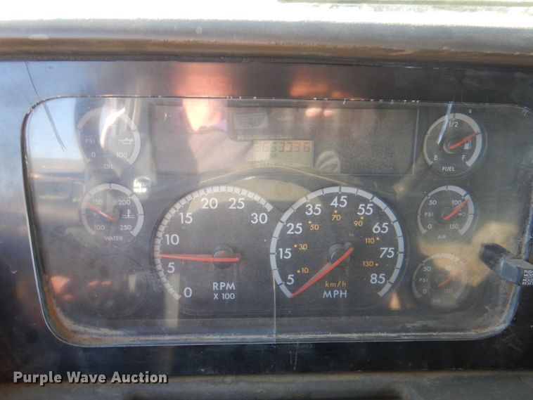 image for item DN2529 2007 Sterling LT8500  dump truck