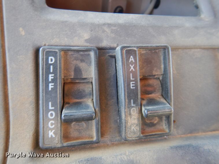 image for item DN2529 2007 Sterling LT8500  dump truck