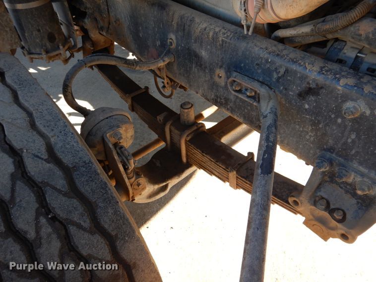 image for item DN2529 2007 Sterling LT8500  dump truck