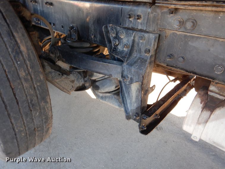 image for item DN2529 2007 Sterling LT8500  dump truck