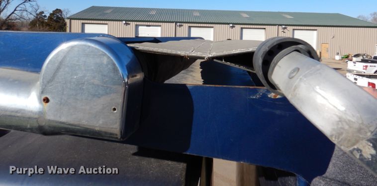 image for item DN2529 2007 Sterling LT8500  dump truck