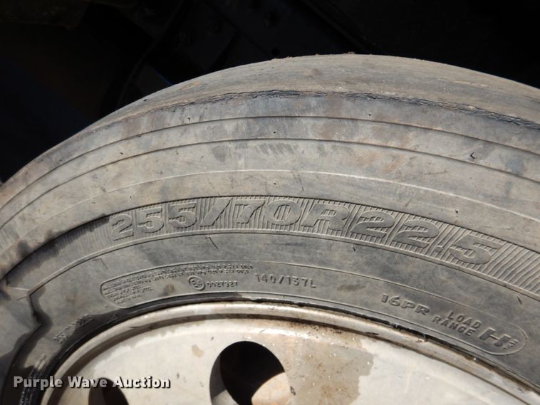 image for item DN2529 2007 Sterling LT8500  dump truck