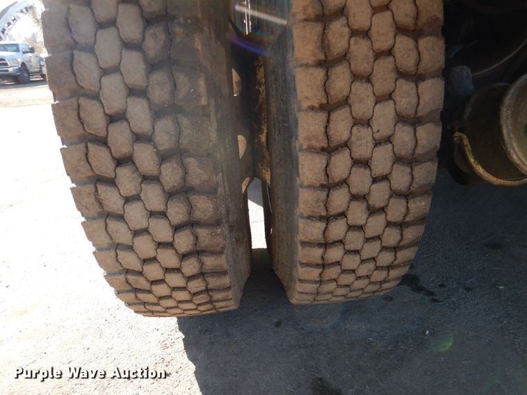 image for item DN2529 2007 Sterling LT8500  dump truck