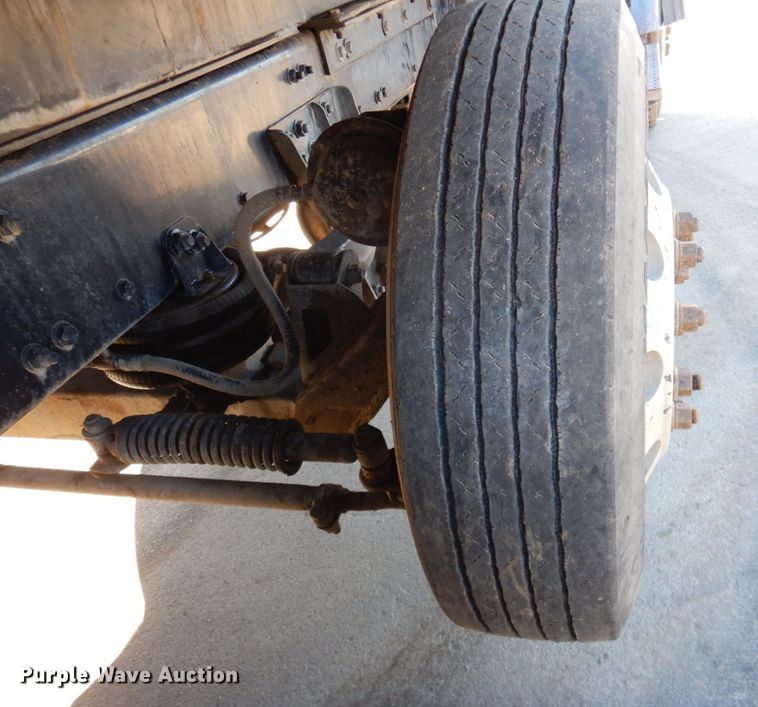 image for item DN2529 2007 Sterling LT8500  dump truck