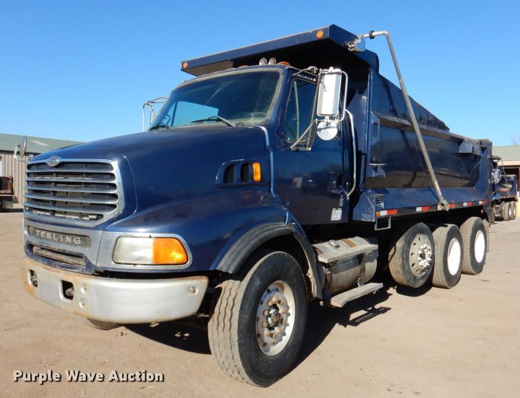 image for item DN2530 2007 Sterling LT8500  dump truck