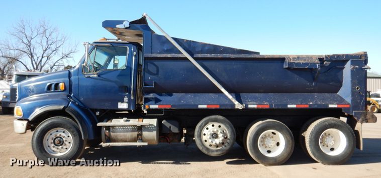 image for item DN2530 2007 Sterling LT8500  dump truck