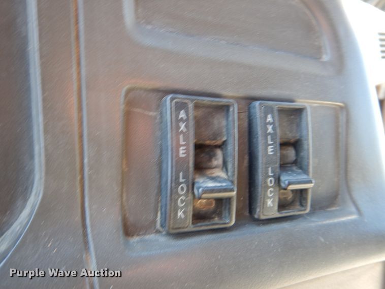 image for item DN2530 2007 Sterling LT8500  dump truck