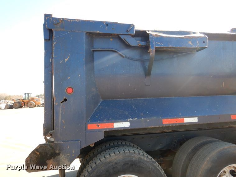 image for item DN2530 2007 Sterling LT8500  dump truck
