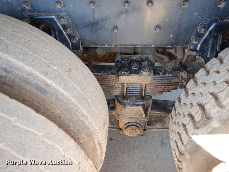 image for item DN2530 2007 Sterling LT8500  dump truck