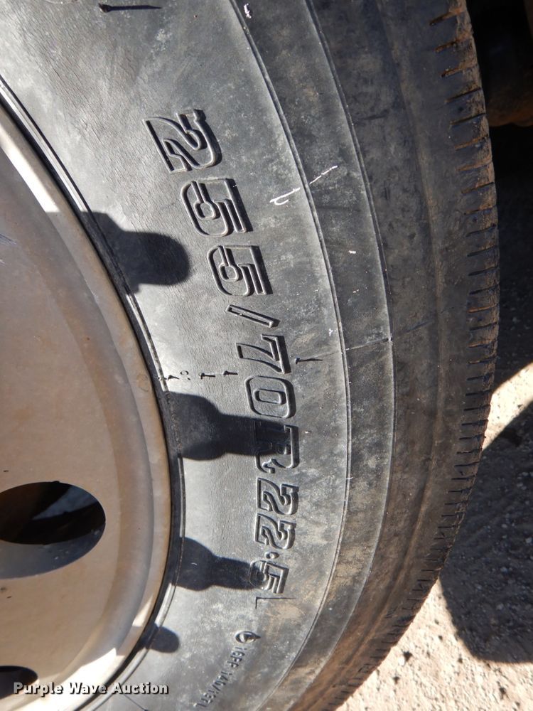 image for item DN2530 2007 Sterling LT8500  dump truck