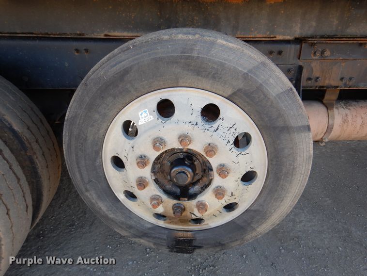 image for item DN2530 2007 Sterling LT8500  dump truck