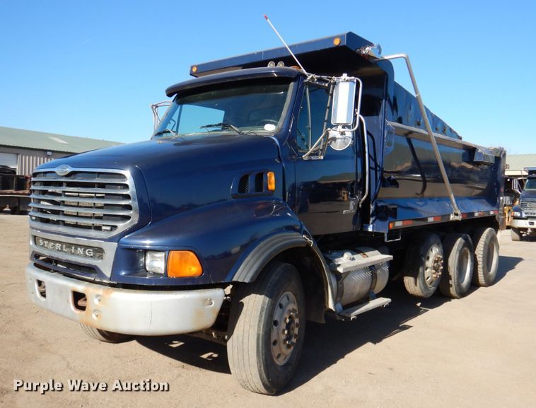 image for item DN2537 2007 Sterling LT8500  dump truck