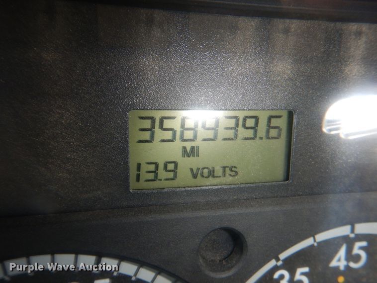 image for item DN2537 2007 Sterling LT8500  dump truck