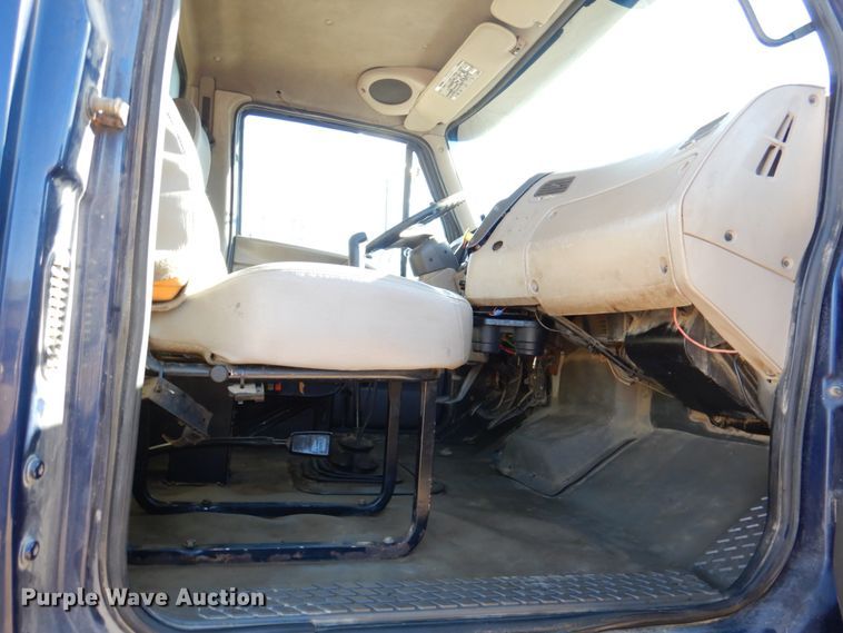 image for item DN2537 2007 Sterling LT8500  dump truck