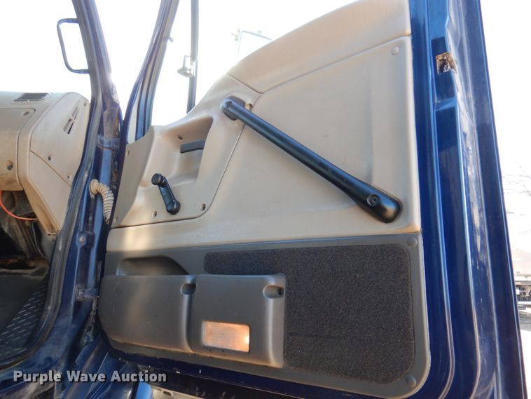 image for item DN2537 2007 Sterling LT8500  dump truck