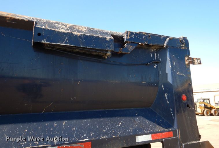 image for item DN2537 2007 Sterling LT8500  dump truck