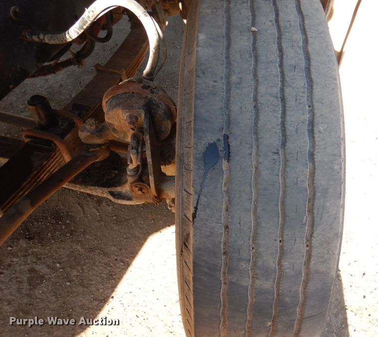 image for item DN2537 2007 Sterling LT8500  dump truck