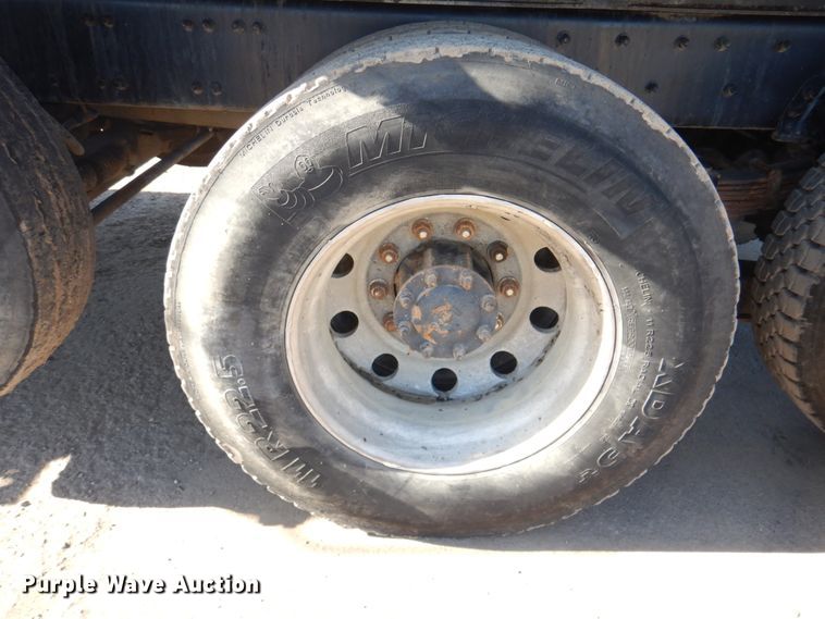 image for item DN2537 2007 Sterling LT8500  dump truck