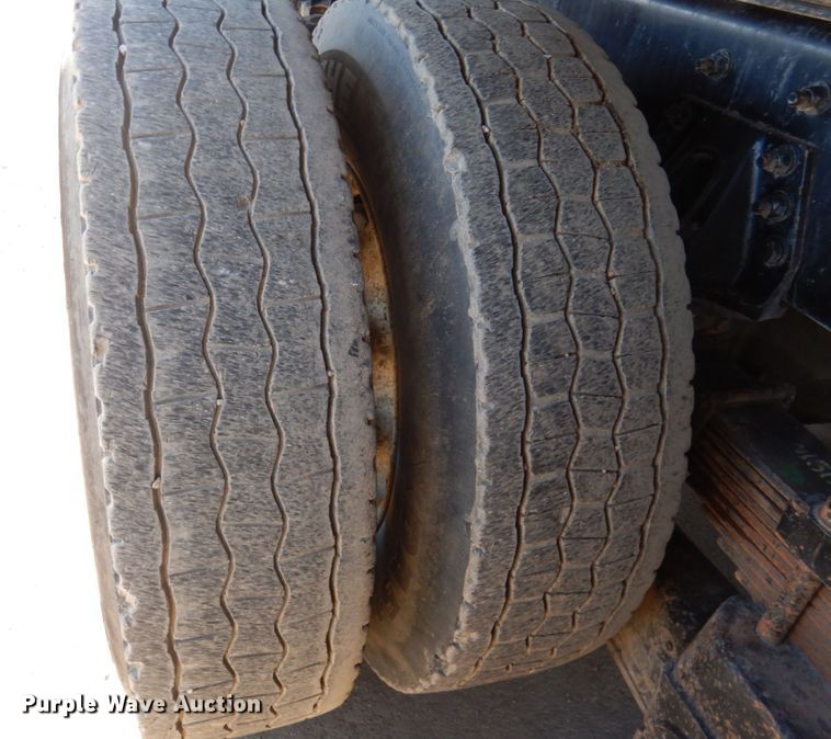 image for item DN2537 2007 Sterling LT8500  dump truck