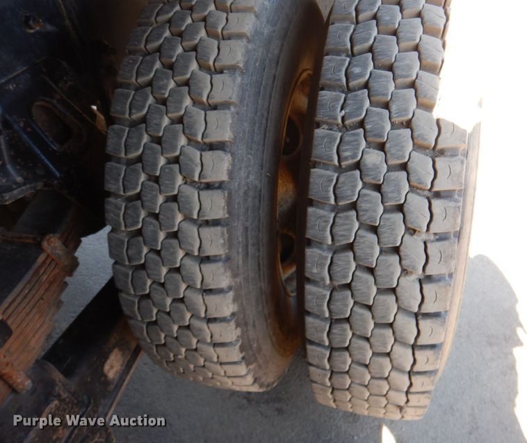 image for item DN2537 2007 Sterling LT8500  dump truck