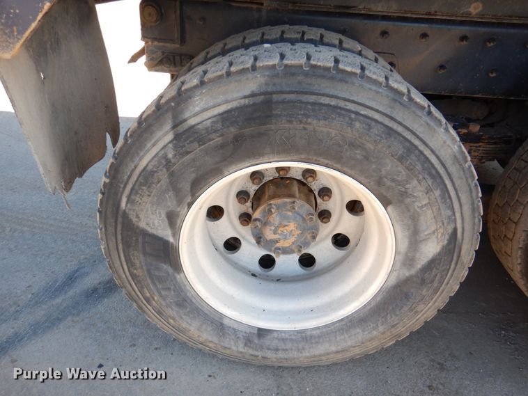 image for item DN2537 2007 Sterling LT8500  dump truck