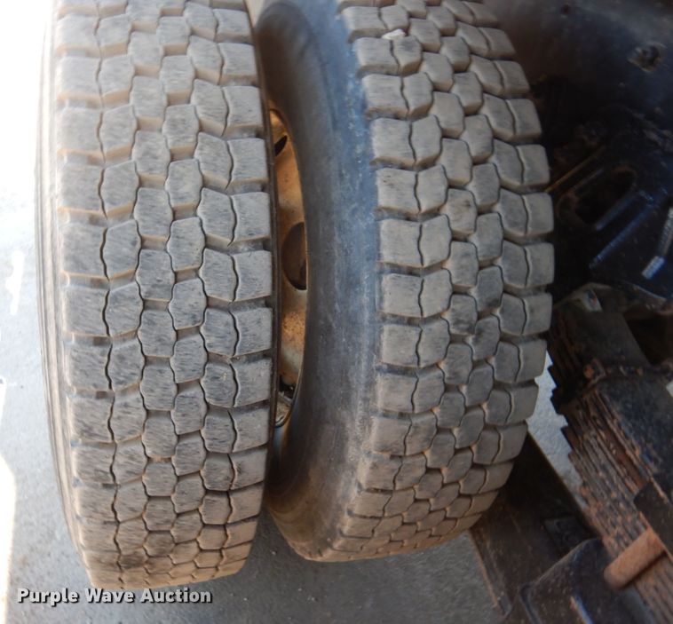 image for item DN2537 2007 Sterling LT8500  dump truck