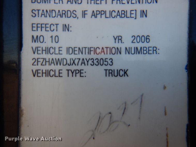 image for item DN2537 2007 Sterling LT8500  dump truck