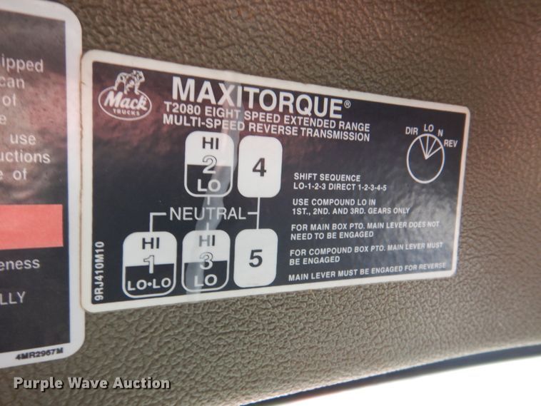 image for item DN2560 2000 Mack DM690S  ready mix truck