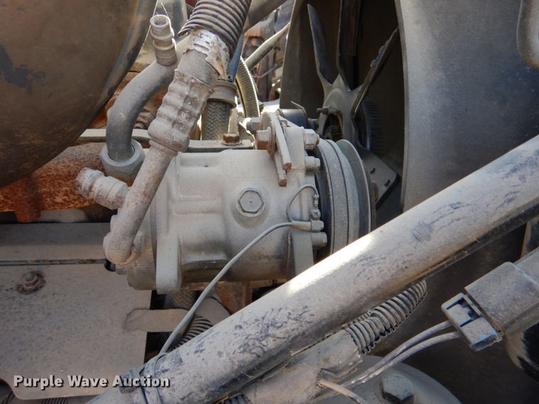 image for item DN2560 2000 Mack DM690S  ready mix truck