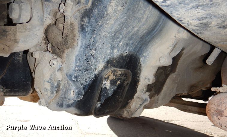 image for item DN2560 2000 Mack DM690S  ready mix truck