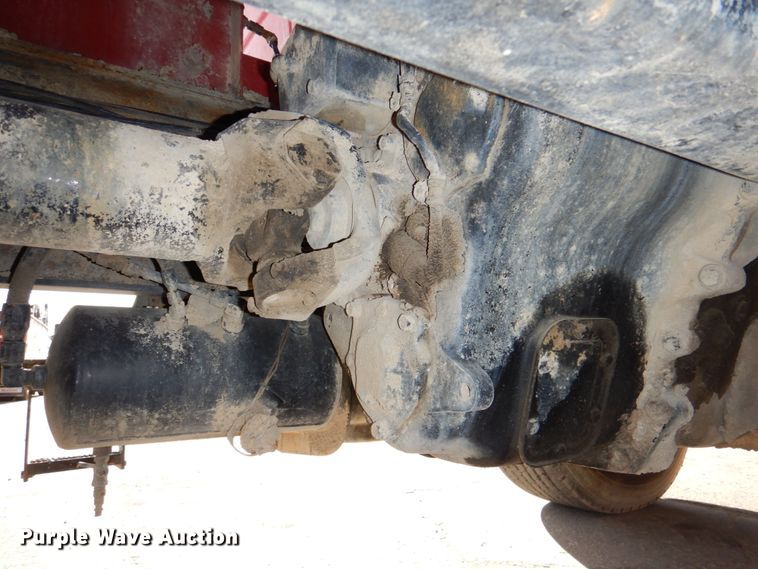 image for item DN2560 2000 Mack DM690S  ready mix truck