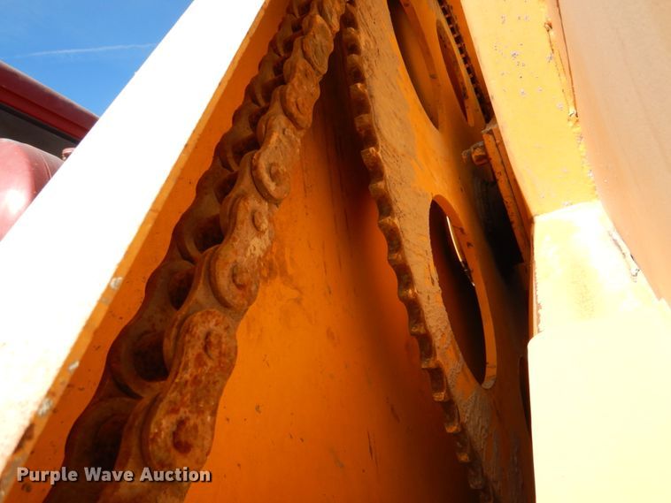 image for item DN2560 2000 Mack DM690S  ready mix truck