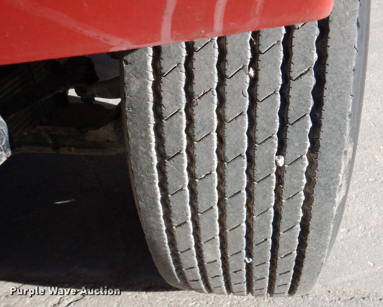 image for item DN2560 2000 Mack DM690S  ready mix truck