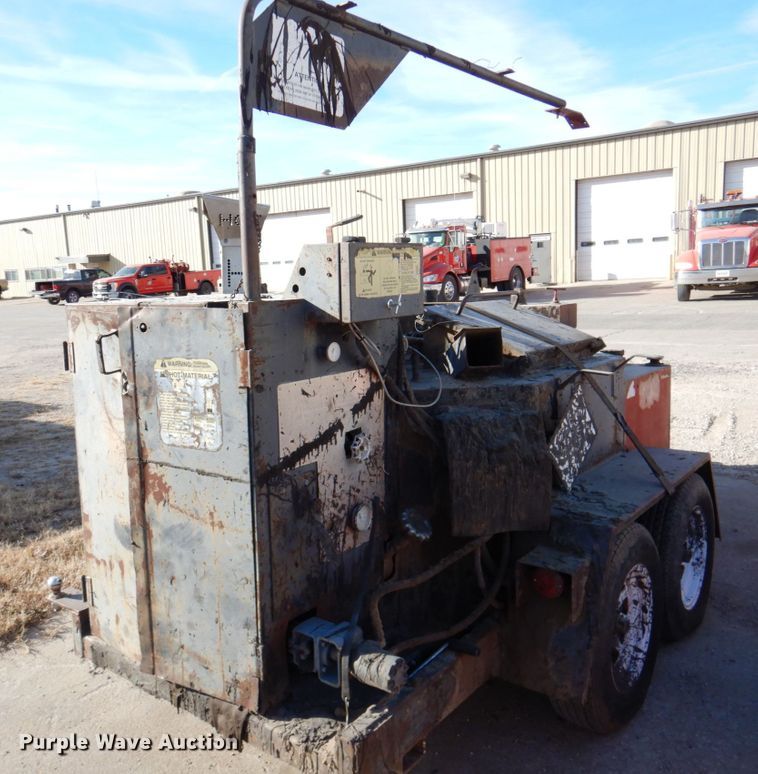 image for item DN2566 2001 Cimline Magma 230  melter applicator