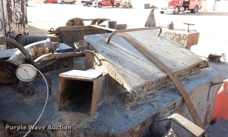 image for item DN2566 2001 Cimline Magma 230  melter applicator