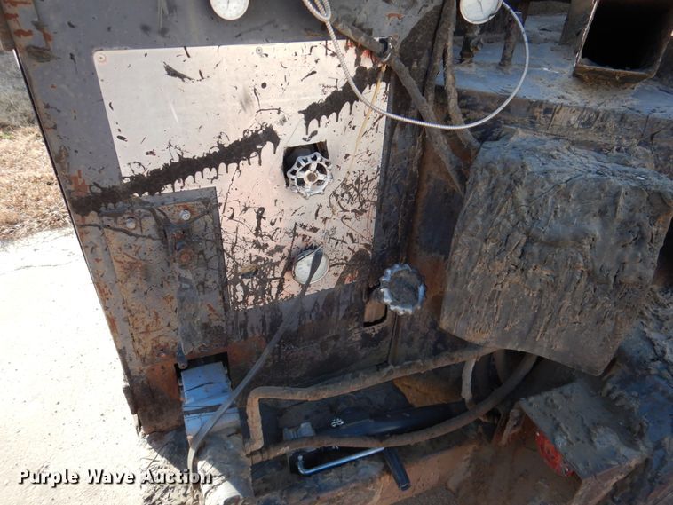 image for item DN2566 2001 Cimline Magma 230  melter applicator