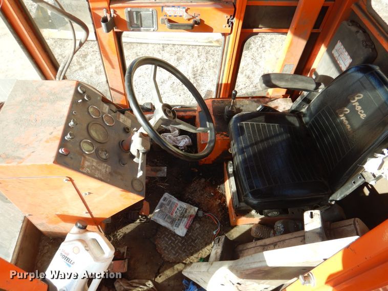 image for item DN2568 2016 Broce KR350  broom