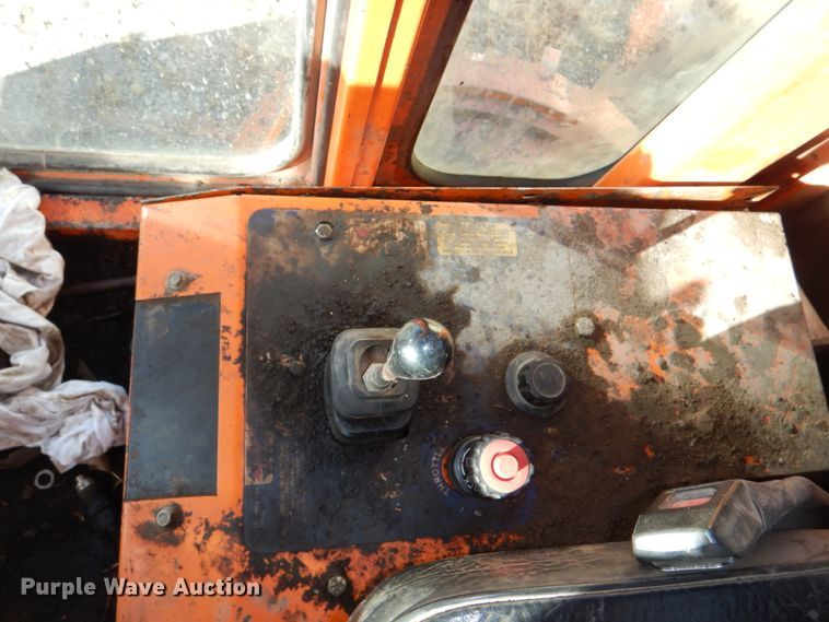 image for item DN2568 2016 Broce KR350  broom