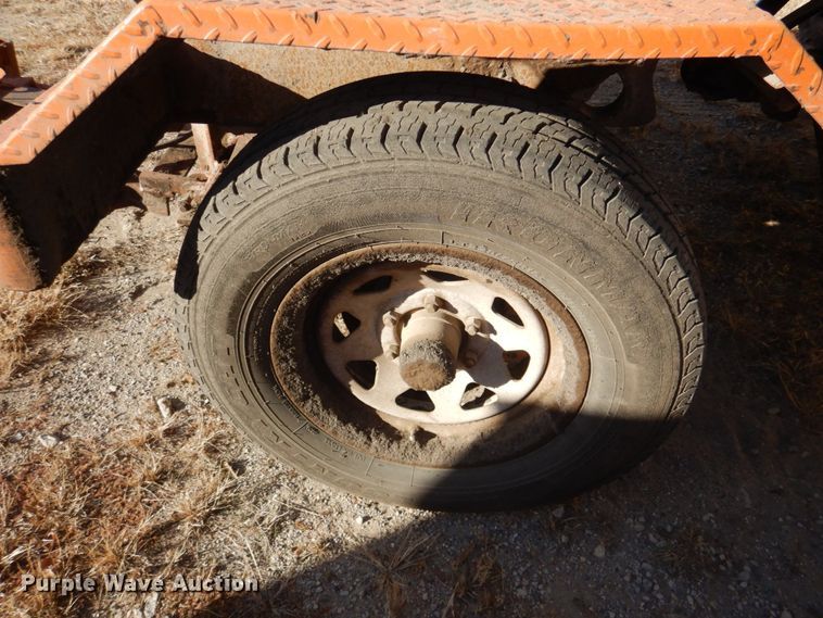 image for item DN2568 2016 Broce KR350  broom