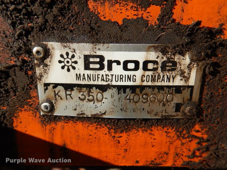 image for item DN2568 2016 Broce KR350  broom