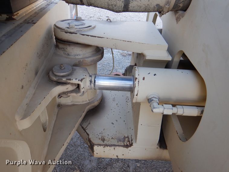 image for item DN2571 Ingersoll Rand DD-138  double drum vibratory roller