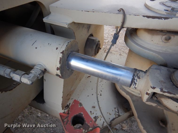 image for item DN2571 Ingersoll Rand DD-138  double drum vibratory roller