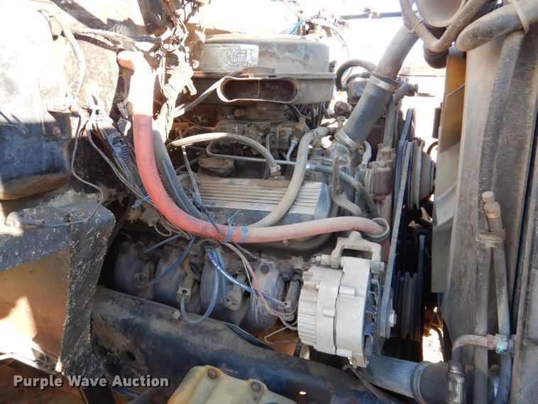 image for item DN2620 1989 GMC C7000  crane truck