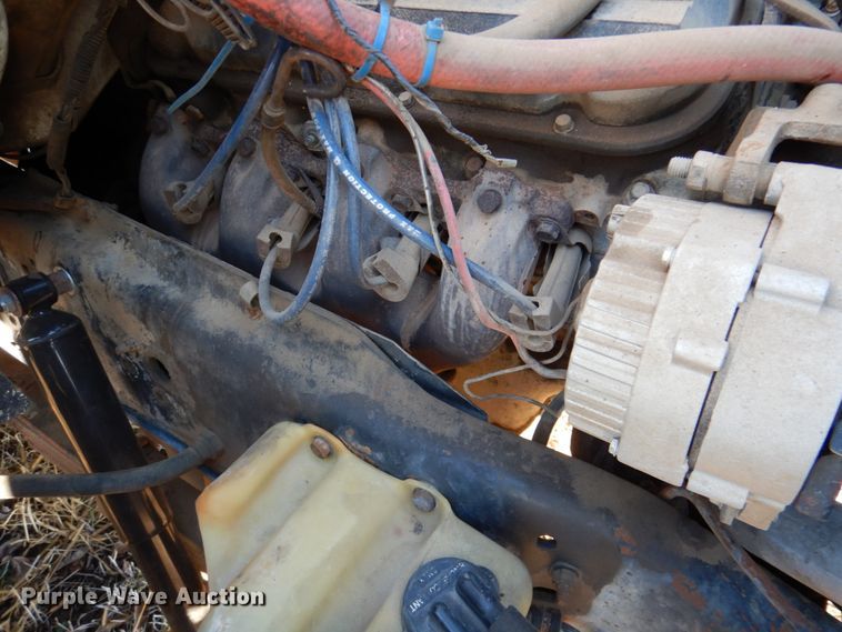 image for item DN2620 1989 GMC C7000  crane truck