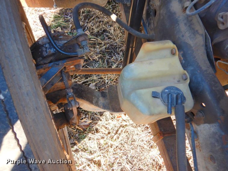 image for item DN2620 1989 GMC C7000  crane truck