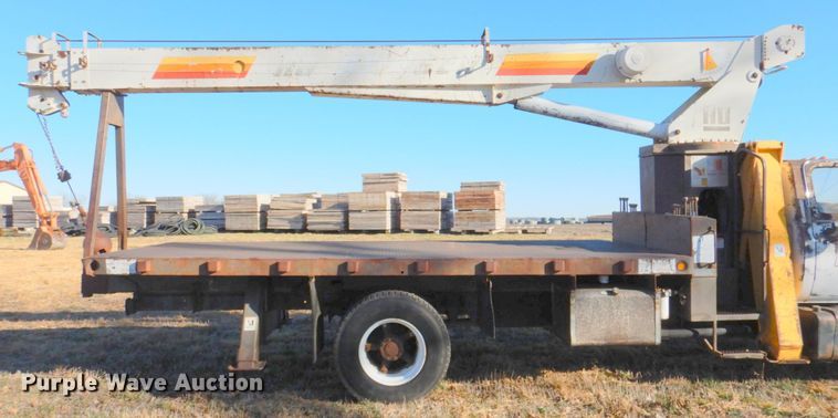 image for item DN2620 1989 GMC C7000  crane truck