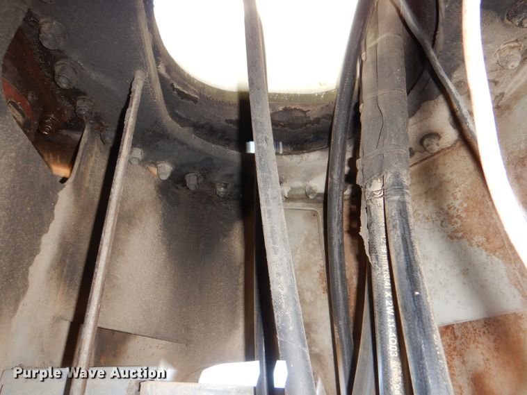 image for item DN2620 1989 GMC C7000  crane truck