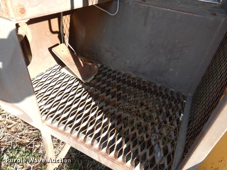 image for item DN2620 1989 GMC C7000  crane truck