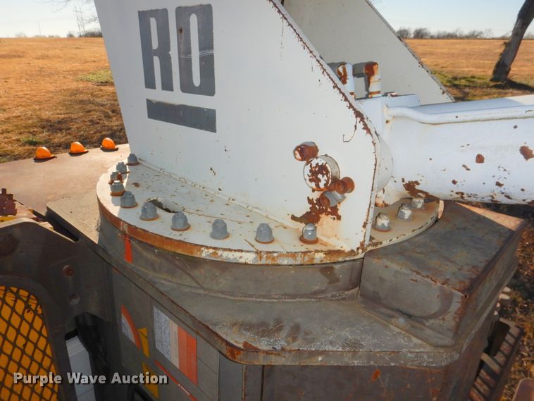 image for item DN2620 1989 GMC C7000  crane truck